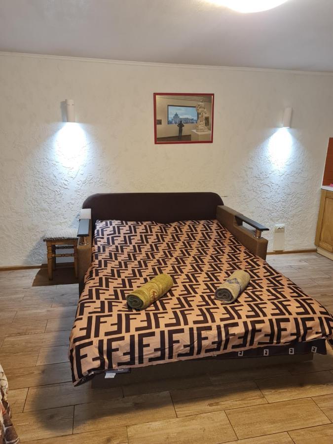 Студіо На Кoновальця Lviv Exterior photo